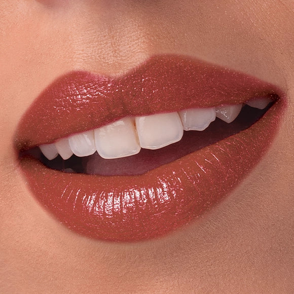 JAFRA Color Passion Labial en Barra Crimson Dahlia 4 g