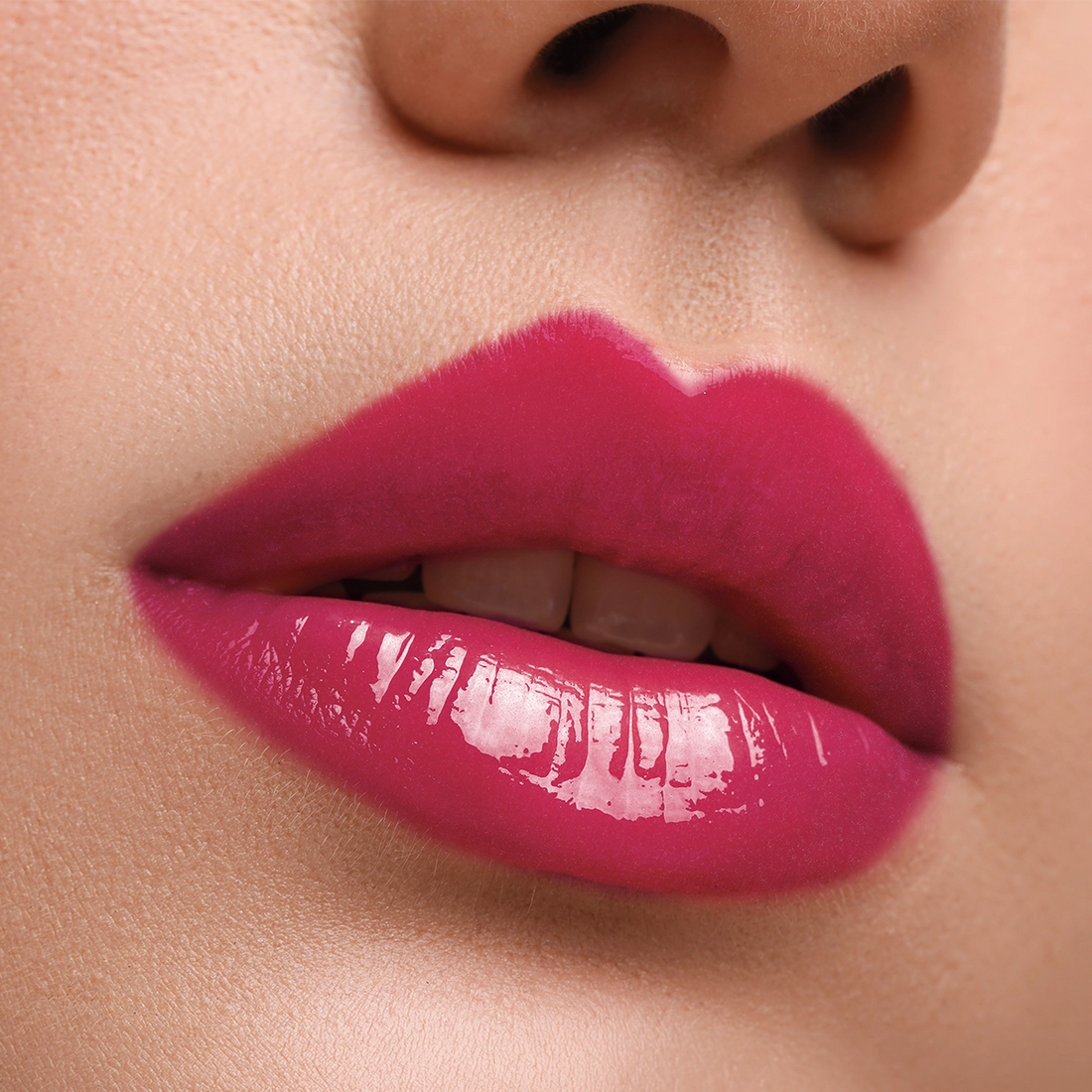 JAFRA Color Glow Ultra Gloss Magenta Flash 14 ml