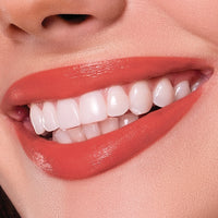 Lujoso Labial Luxe Apricot 4 g