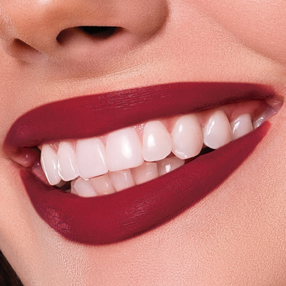 Lujoso Labial Regal Red 4 g