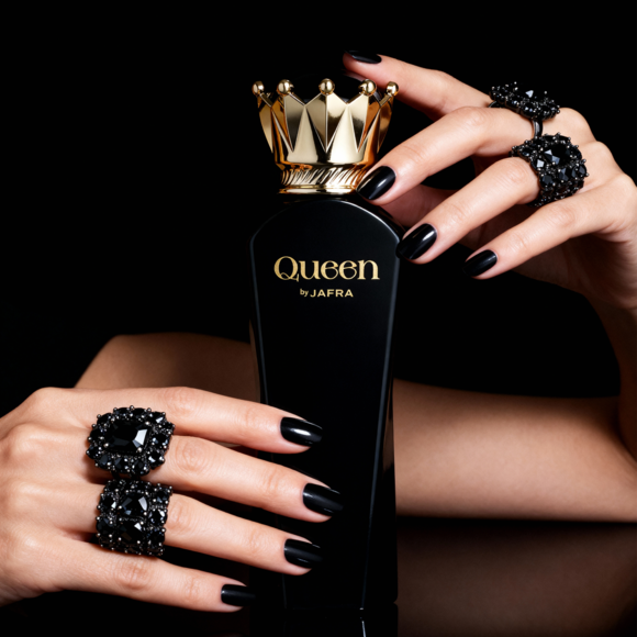 QUEEN BY JAFRA